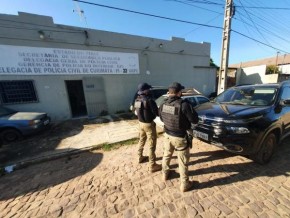 O Grupo de Repressão ao Crime Organizado (Greco), da Polícia Civil do Piauí, está cumprindo mandados de busca e apreensão e já prendeu duas pessoas em flagrante na cidade de Curima(Imagem:Reprodução)