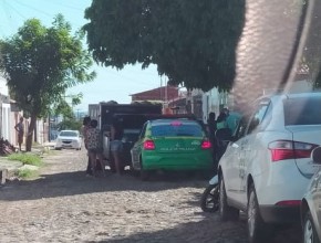 Travesti é encontrada morta dentro de casa na zona Leste, em Teresina(Imagem:Reprodução)