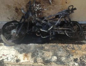 Moto é roubada e incendiada em bairro de Floriano(Imagem:Reprodução)