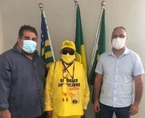 Vereador David Oka, Repórter Amarelinho e Joab Curvina, presidente da Câmara Municipal de Floriano.(Imagem:Reprodução/Instagram)