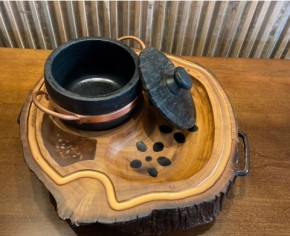 O trabalho em madeira do artes&atilde;o Aureliano Filho estar&aacute; em destaque de 26 a 31 de janeiro, com pe&ccedil;as &agrave; venda.(Imagem:Ascom Sudarpi)