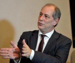 O ex-ministro da Fazenda Ciro Gomes avaliou há pouco que o Brasil chegou ao 