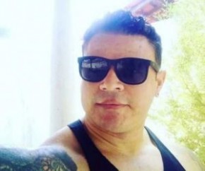 Um homem identificado com Jonas de Andrade Carvalho Filho, de 34 anos, conhecido no ringue como Guerreiro da Luz, morreu durante uma luta de boxe na noite deste sábado (24) em Tere(Imagem:Reprodução)