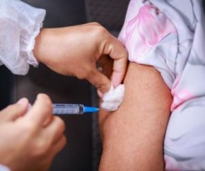 O Brasil chegou a 60.364.051 de pessoas com o esquema vacinal completo contra a covid-19 neste domingo, 29. O número representa 28,3% dos brasileiros, enquanto aqueles que tomaram(Imagem:Reprodução)