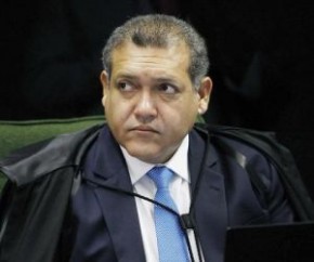 O ministro do STF (Supremo Tribunal Federal) Kassio Nunes Marques decidiu pela liberação da realização de cultos, missas e demais celebrações religiosas no país, em meio a medidas(Imagem:Reprodução)