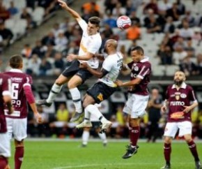 Com o resultado, o time do Parque São Jorge continua com 14 pontos na liderança do Grupo A, enquanto a Ferroviária é a vice líder do B, com dez.  O Corinthians teve seu melhor dese(Imagem:Reprodução)