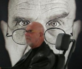 Chuck Close, pioneiro do fotorrealismo, morre aos 81 anos(Imagem:Reprodução)