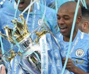 Aos 36 anos, oito deles no Manchester City, Fernandinho tem um sonho: erguer a taça da Liga dos Campeões como capitão da equipe inglesa, que busca o título inédito da principal com(Imagem:Reprodução)