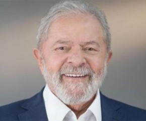 Condenado na Operação Lava Jato, o ex-presidente Luiz Inácio Lula da Silva (PT) disse nesta quinta-feira, 18, que pode disputar as eleições em 2022 caso o Supremo Tribunal Federal(Imagem:Reprodução)