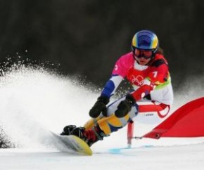 Campeã mundial de snowboard morre em avalanche na Suíça(Imagem:Reprodução)