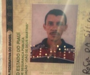 Segundo a Polícia Civil, o suspeito confessou o crime e mostrou o local onde estava a faca utilizada para matar o cunhado. Ele foi autuado pelo crime de homicídio qualificado por m(Imagem:Reprodução)