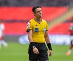 Presidente do Inter fica no Rio e vai à CBF para tratar da arbitragem(Imagem:Reprodução)