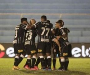 Nas fases iniciais da Copa do Brasil, a imensa diferença técnica entre o time grande e o pequeno que ele enfrenta é algo comum, normal. Mas o Corinthians pareceu ter equilibrado as(Imagem:Reprodução)