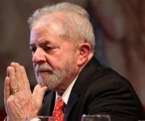 Em Brasília pela primeira vez desde que retomou seus direitos políticos, o ex-presidente Luiz Inácio Lula da Silva (PT) se lançou numa ofensiva para as eleições de 2022 que avança(Imagem:Reprodução)