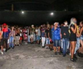 Polícia encerra festa clandestina com mais de 500 pessoas na zona Sul de SP(Imagem:Reprodução)