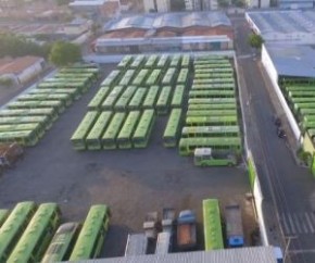 Os motoristas e cobradores de ônibus de Teresina começaram uma paralisação temporária na manhã desta quinta-feira (21). Segundo o Sindicato dos Trabalhadores do Transporte (Sintetr(Imagem:Reprodução)
