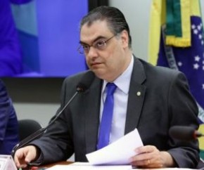 O deputado Capitão Augusto (PL-SP) anunciou, neste sábado (30), que abriu mão de concorrer à presidência da Câmara, na eleição da próxima segunda-feira (1º), e que vai apoiar o can(Imagem:Reprodução)