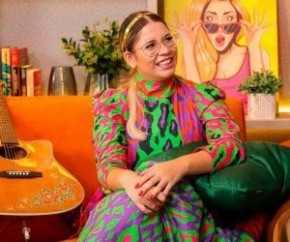 Após a entrevista ir ao ar, Marília ainda impressionou os fãs ao publicar foto com Murilo e declarar todo seu amor pelo companheiro e pai de seu filho:  Que sorte a minha juntar nu(Imagem:Reprodução)