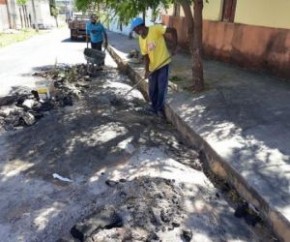 SEINFRA realiza operação tapa-buracos em ruas de Floriano(Imagem:Reprodução)