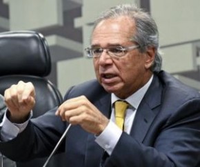 Após a bolsa brasileira cair pouco mais de 3%, o ministro Paulo Guedes (Economia) afirmou nesta terça-feira (28) que o mercado vai se acalmar se o Congresso aprovar a reforma do Im(Imagem:Reprodução)