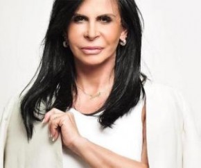 Gretchen, 61, se viu em uma saia-justa após ser duramente criticada na internet por um comentário que fez sobre homossexuais. 