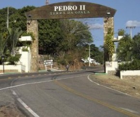 Um idoso morreu após ser atropelado por uma motocicleta no centro da cidade de Pedro II, no Norte do Piauí. O acidente aconteceu na manhã desta segunda-feira (15).  Segundo a Políc(Imagem:Reprodução)