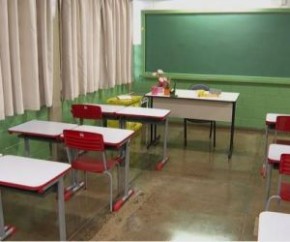 A Secretaria Municipal de Educação (Semec) voltou atrás e decidiu que as aulas da rede municipal de ensino para todas as turmas serão no formato remoto. A previsão é que o período(Imagem:Reprodução)