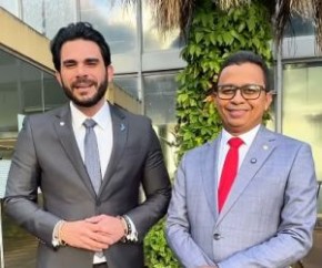 Dr. Marcus Vinícius Kalume e Dr. Francisco Costa(Imagem:Reprodução/Instagram)