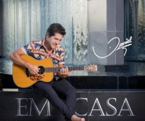 Cantor e compositor de origem cubana, Jon Secada fez sucesso no início da carreira com a música Angel, composição de autoria creditada a Secada e aos parceiros Miguel Morejon, Geo(Imagem:Reprodução)