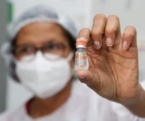 A Secretaria de Estado da Saúde do Piauí (Sesapi) ampliou a vacinação contra a Covid-19 para os trabalhadores de saúde e pretende vacinar 84 mil profissionais em todo o estado. Com(Imagem:Reprodução)
