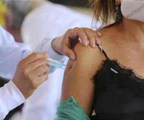 Brasil chega a 51% da população com vacinação completa(Imagem:Reprodução)