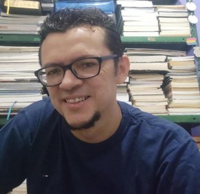 O dia 29 de outubro é dedicado ao Dia Nacional do Livro e, para comemorar a data, o g1 conversou com o professor Leandro Sousa, que ajuda a estimular o gosto pela leitura através d(Imagem:Reprodução)