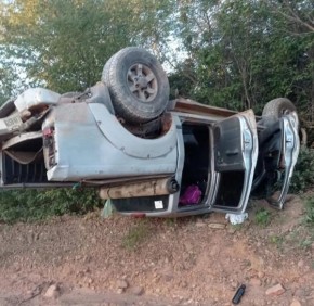 Filho morre a caminho do enterro da mãe, após caminhonete ser atingida por ônibus no Piauí(Imagem:Divulgação)