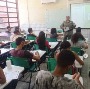 PROERD Ensino Médio: Iniciativa do 3º BPM promove educação para escolhas responsáveis no Instituto Federal - Campus Floriano.(Imagem:Reprodução/Instagram)