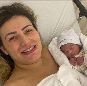 Andressa Urach, de 34 anos, anunciou na madrugada deste sábado o nascimento de seu segundo filho com com o atual marido, Thiago Prado.(Imagem:Reprodução;Instagram)