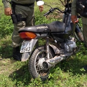 PM recupera moto roubada em Floriano.(Imagem:Reprodução/Instagram)