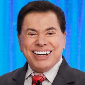 Após já ter se afastado algumas vezes devido à pandemia e ao Coronavírus, Silvio Santos novamente ficou longe TV em razão de ter contraído uma gripe forte ? a crise de rinite citad(Imagem:Reprodução)