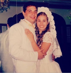 Andréa Sorvetão e Conrado no dia do casamento.(Imagem:Reprodução/Instagram)