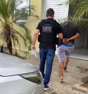 Homem é preso suspeito de agredir companheira e ameaçar juiz no Piauí.(Imagem:Divulgação/PCPI)