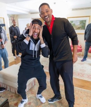 Neymar recebe visita surpresa de Will Smith durante divulgação do filme Aladdin em Paris.(Imagem:Instagram)