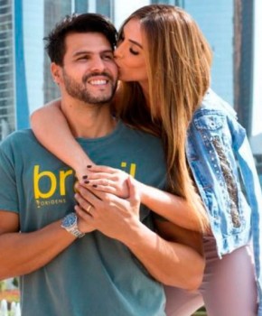 Nicole Bahls dá choque em marido após briga sobre o casamento em programa.(Imagem:Instagram)