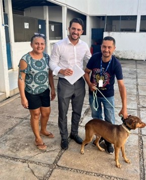 Tutor consegue resgatar cachorro que foi recolhido pela Zoonoses em Teresina(Imagem:Reprodução)