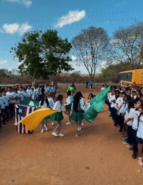 Ato Cívico celebra patriotismo e integração no Povoado Rodagem, em Barão de Grajaú.(Imagem:Reprodução/Instagram)