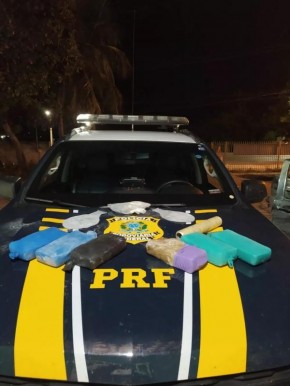 PRF apreende mais de 6 kg de pasta base de cocaína no Sul do Piauí.(Imagem:Divulgação/PRF-PI)