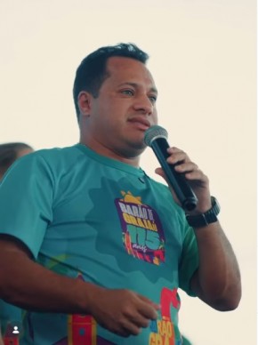 Prefeito Gleydson Resende destaca avan&ccedil;os e anuncia novas obras durante anivers&aacute;rio de Bar&atilde;o de Graja&uacute;(Imagem:Reprodu&ccedil;&atilde;o/Instagram)