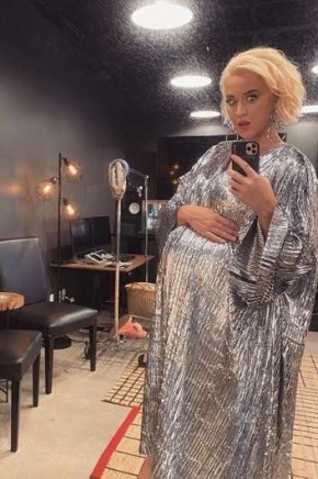 Katy Perry conta como é estar grávida durante uma pandemia(Imagem:Reprodução)