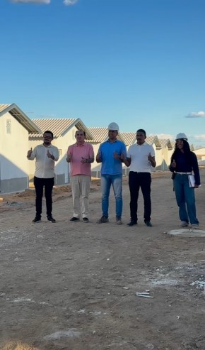 Minha Casa, Minha Vida: Prefeito Antônio Reis visita obras do Residencial Cajueiro II(Imagem:Reprodução/Instagram)