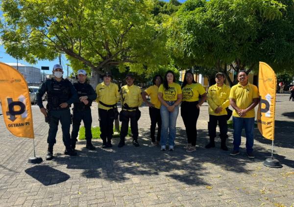 Blitz educativa refor&ccedil;a campanha Maio Amarelo e conscientiza&ccedil;&atilde;o no tr&acirc;nsito em Floriano(Imagem:Divulga&ccedil;&atilde;o)