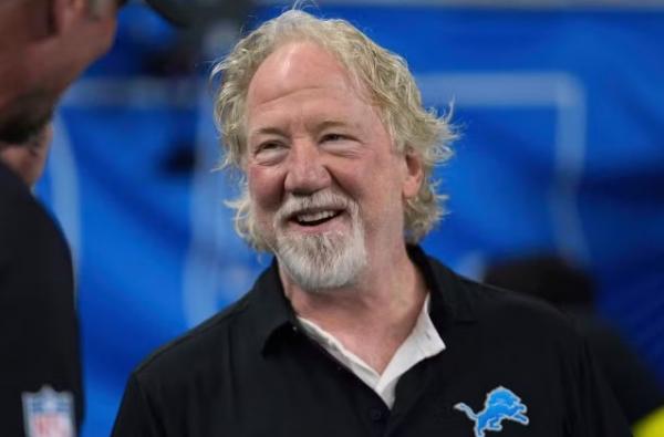 Ator Timothy Busfield &eacute; investigado ap&oacute; den&uacute;ncia de toques inapropriados contra uma crian&ccedil;a no set da s&eacute;rie The Cleaning Lady(Imagem:Associated Press)