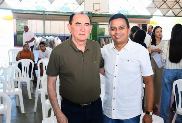 Prefeito Antônio Reis e deputado Dr. Francisco Costa(Imagem:Reprodução/Instagram)